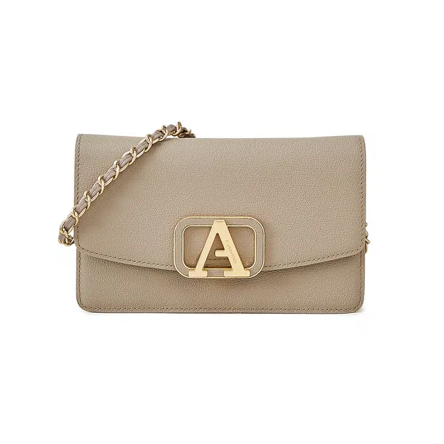 AQUASCUTUM