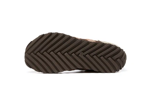 海澜之家经典老爹阿甘鞋女春季新款棕色复古运动鞋轻便撞色休闲鞋