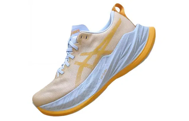 Asics Superblast