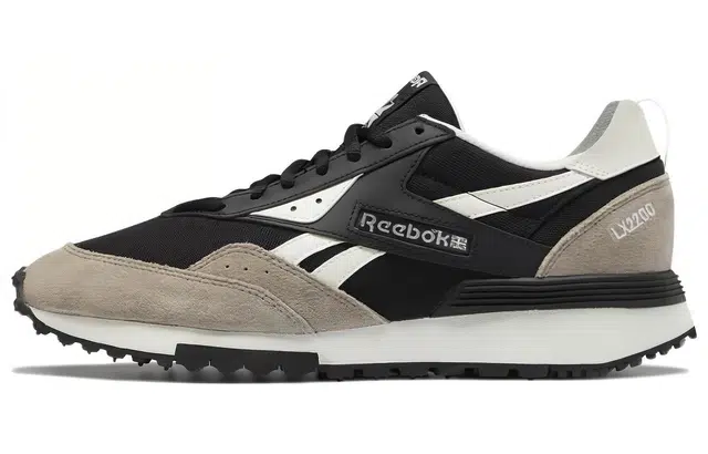 Reebok LX2200