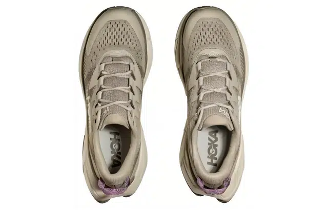 HOKA ONE ONE
