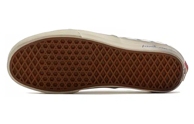Bianca Chandn x Vans Authentic VLT LX