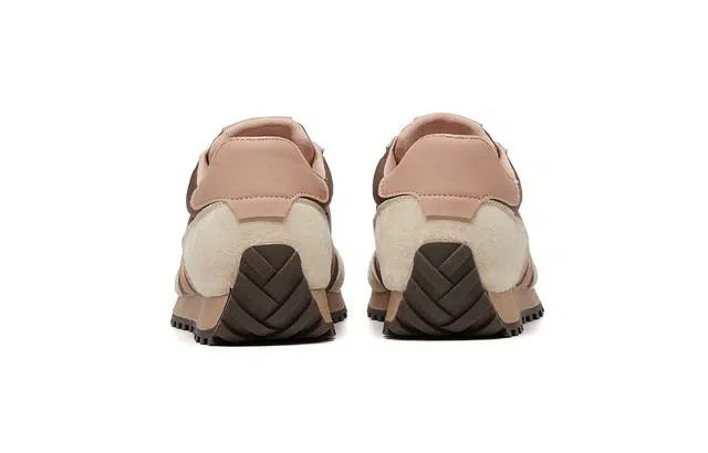 海澜之家经典老爹阿甘鞋女春季新款棕色复古运动鞋轻便撞色休闲鞋