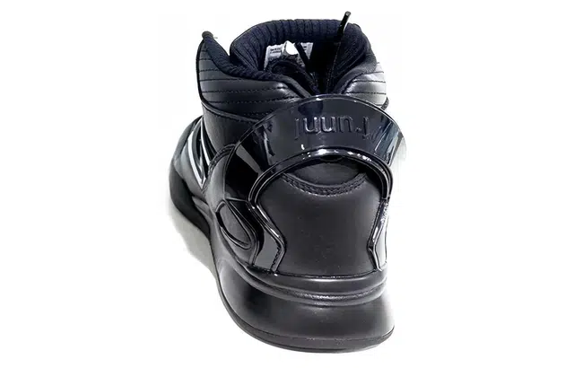 JUUN.J x Reebok Pump Omni Zone 2