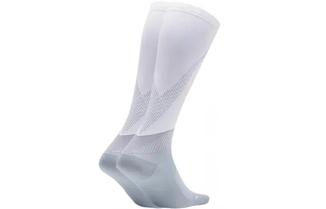 Nike Elite Over-The-Calf Running Socks 1