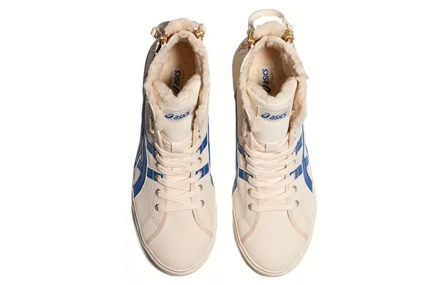 Asics Double Clutch