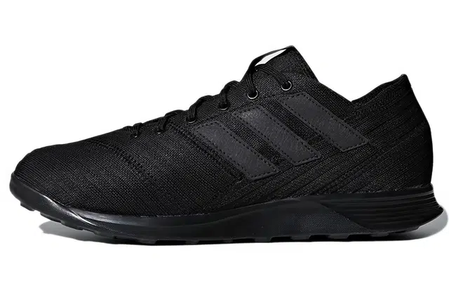 adidas Nemeziz Tango 17.4 TR