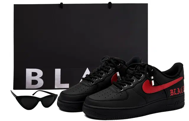 Nike Air Force 1 '07 Black Red