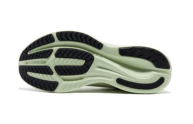Saucony Vessel