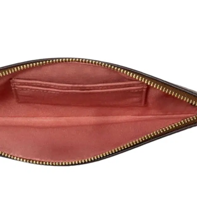 COACH Corner Zip 20 PVC