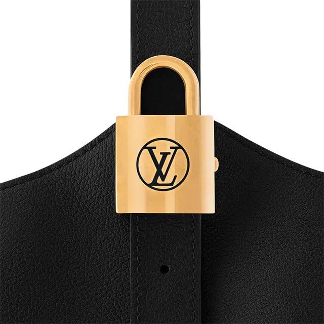 LOUIS VUITTON Low Key Hobo MM