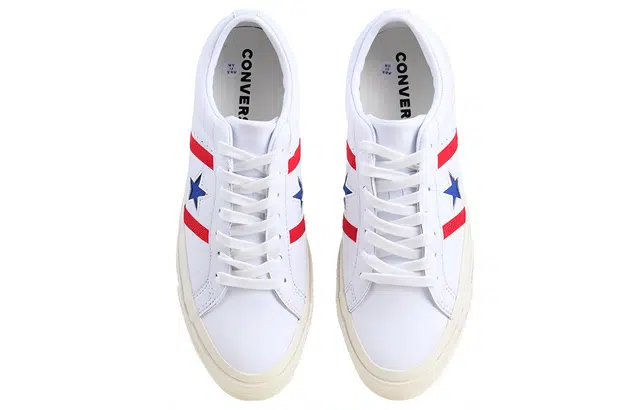 Converse One Star Academy