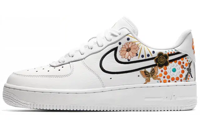 Nike Air Force 1 '07 LNY White