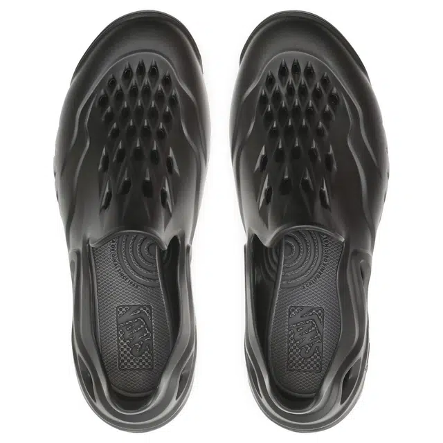 Vans Amzn Pacu