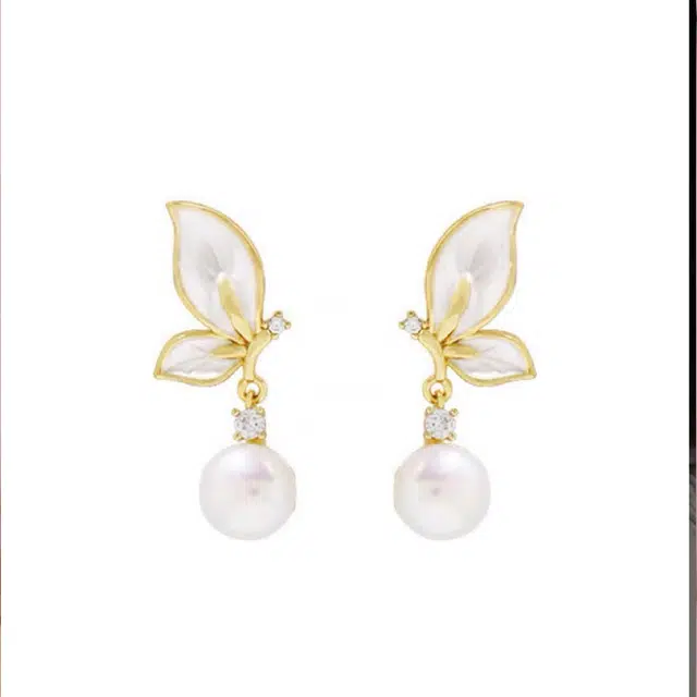 贝诗珠宝 甜美优雅蝴蝶耳环清新时尚气质淡水珍珠耳坠韩版网红个性高级感夏天珍珠耳饰女款
