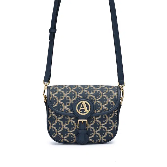 AQUASCUTUM