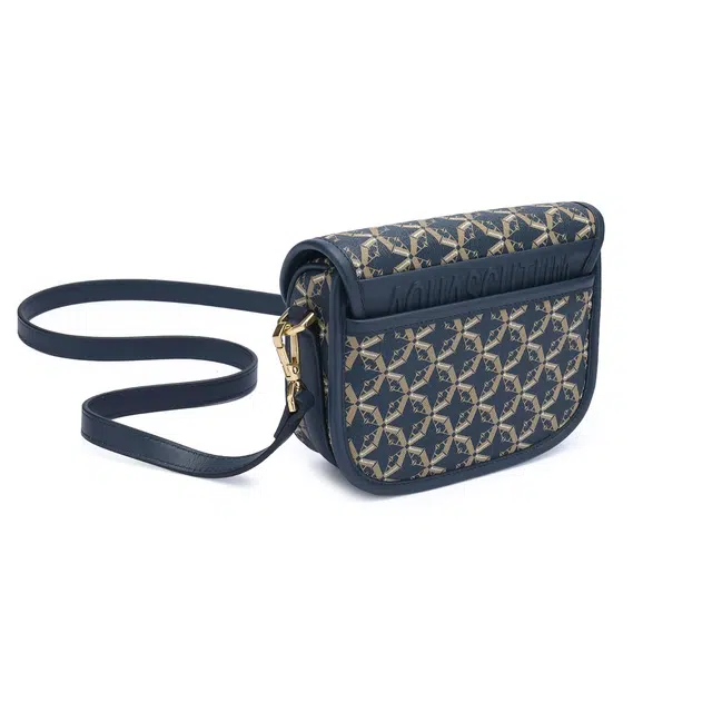 AQUASCUTUM