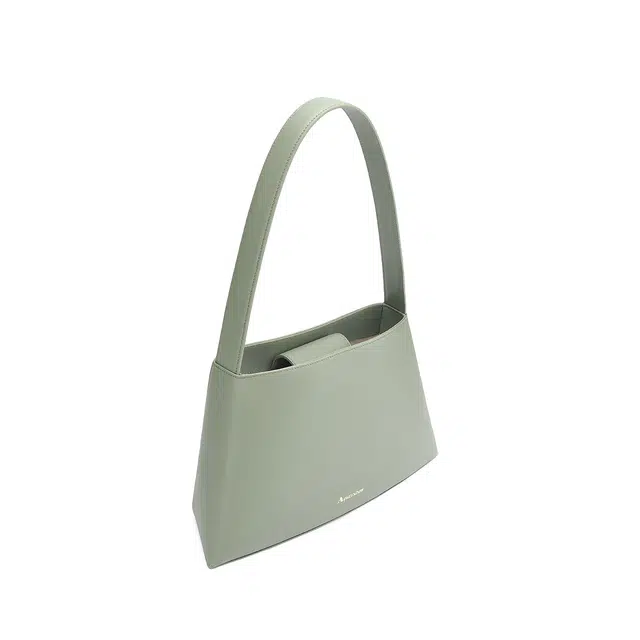 AQUASCUTUM
