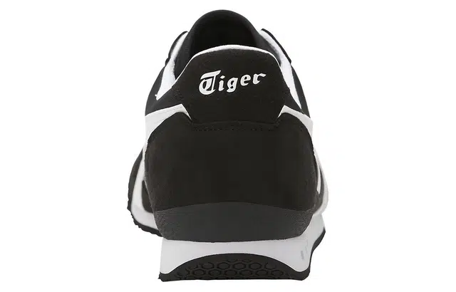 Onitsuka Tiger Ultimate 81