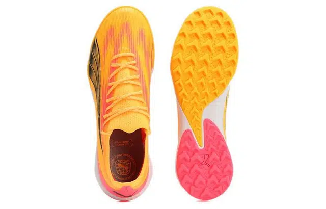 PUMA Ultra Ultimate AG