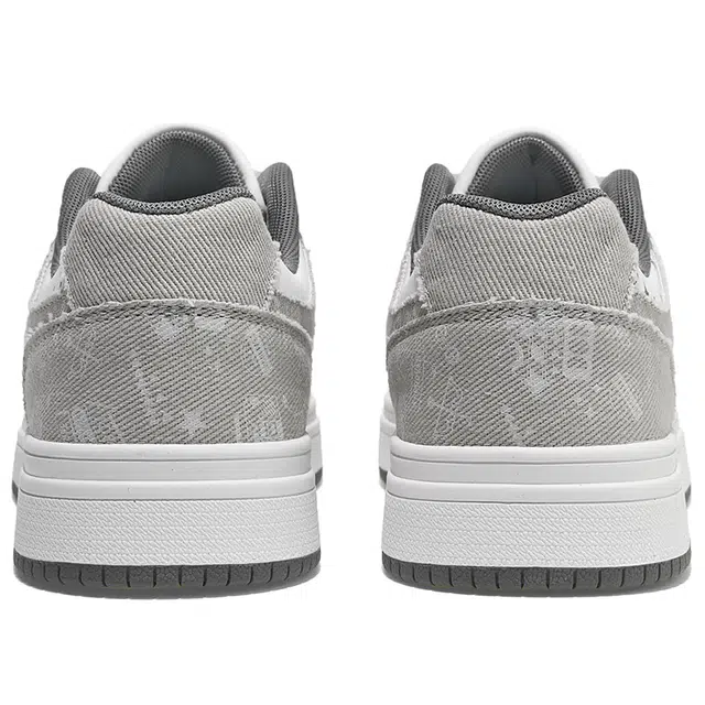 Doraemon Classic Low-Top Sneakers