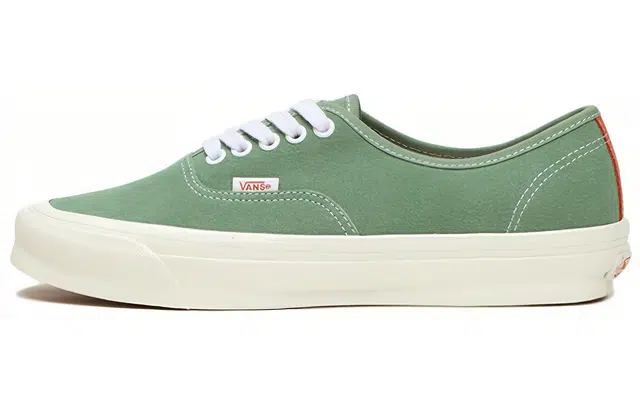 Vans Authentic