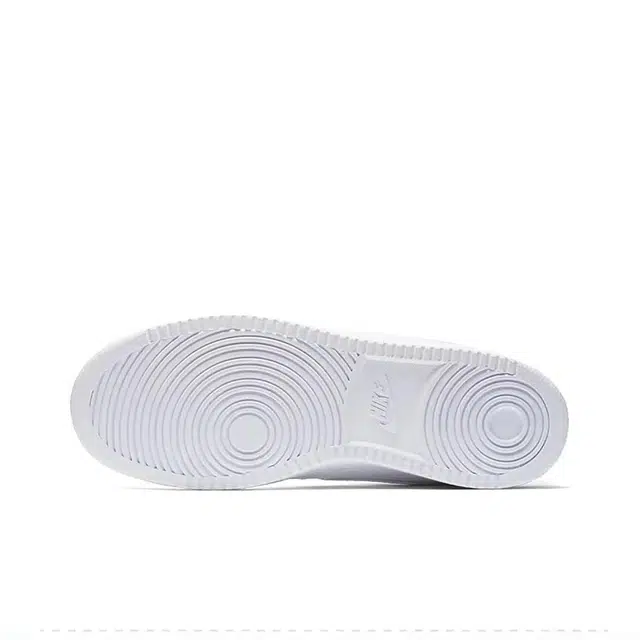 Nike Court Borough Low