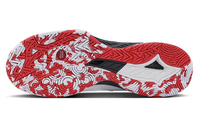 Mizuno Wave Fang 2