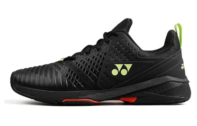 YONEX