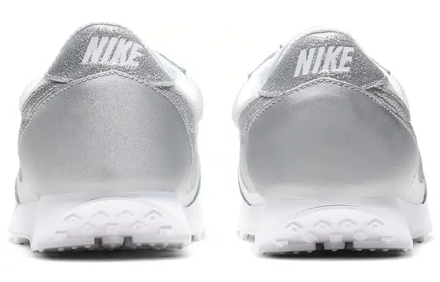 Nike Daybreak