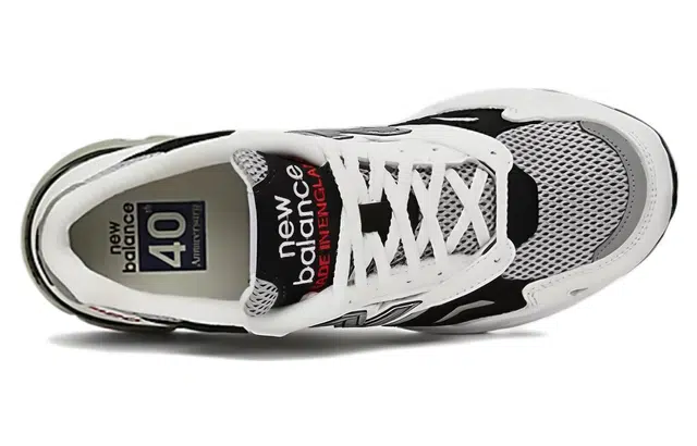 New Balance NB 920