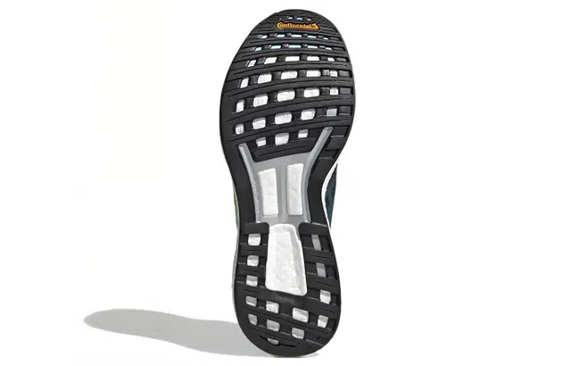 adidas Adizero Boston 9