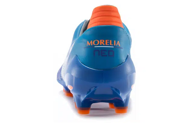 Mizuno Morelia Neo II