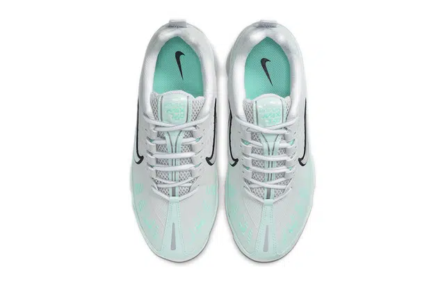 Nike Vapormax 360 "Light Aqua"