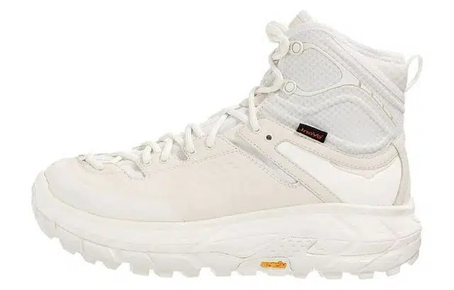 OC x HOKA ONE ONE Tor Ultra Hi