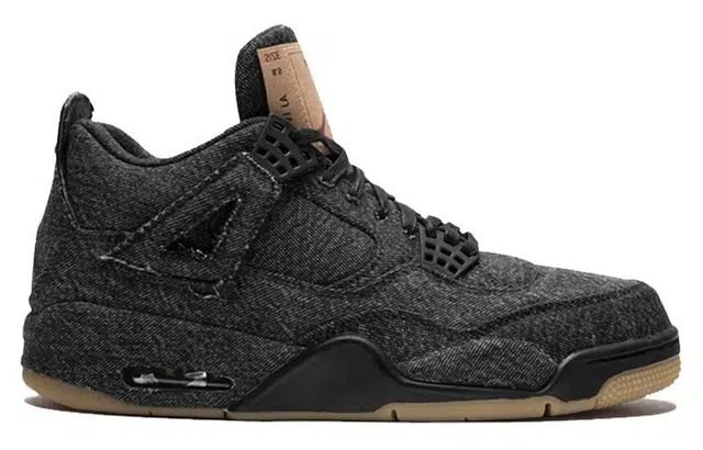 levis x Jordan Air Jordan 4 levis black (levis tag)