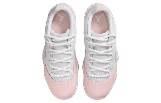 Jordan Air Jordan 11 Low WMNS