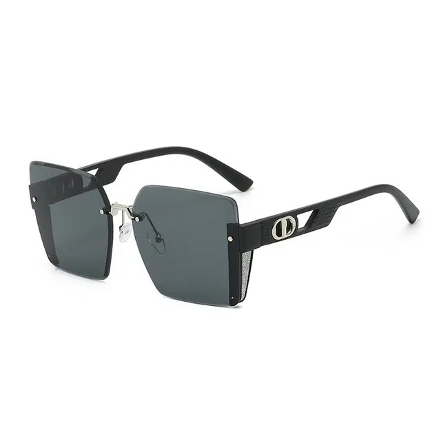 SOMAN UV400