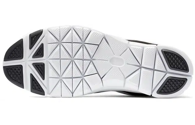 Nike Flex Essential TR
