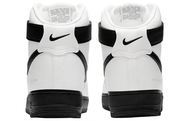 1017 ALYX 9SM x Nike Air Force 1