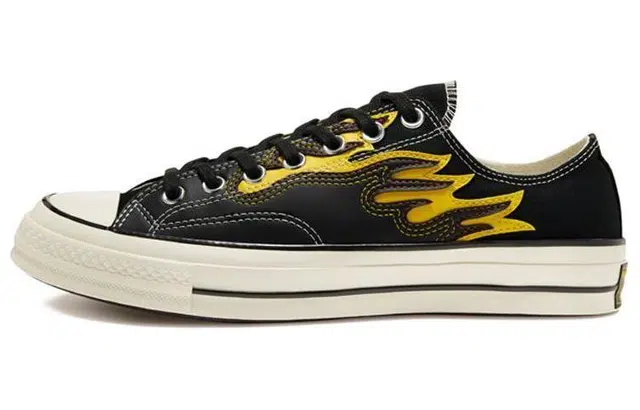 Converse 1970s Chuck Taylor All Star Low Black Yellow