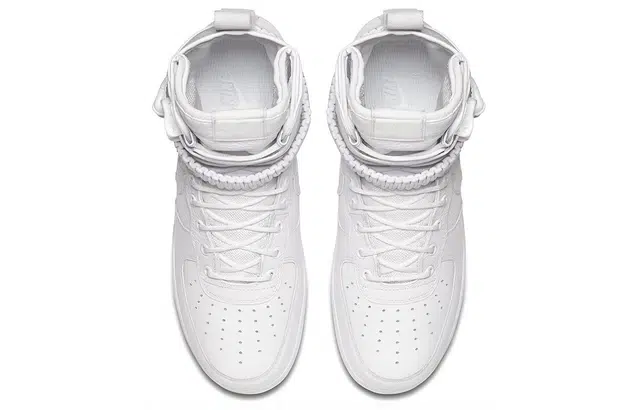 Nike Air Force 1 SF Triple White Complexcon