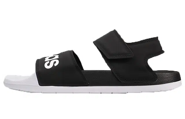 adidas Adilette