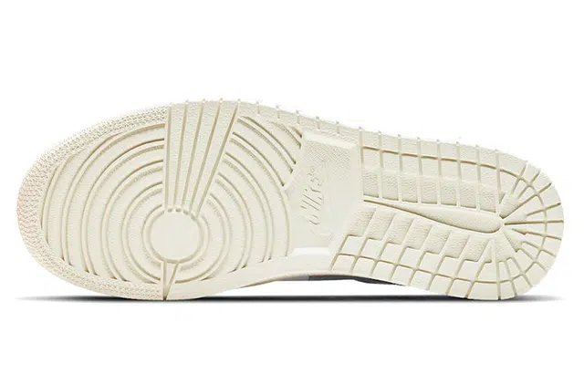 Jordan Air Jordan 1 center court