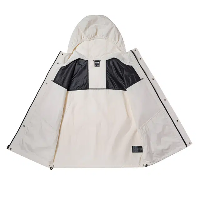THE NORTH FACE Logo