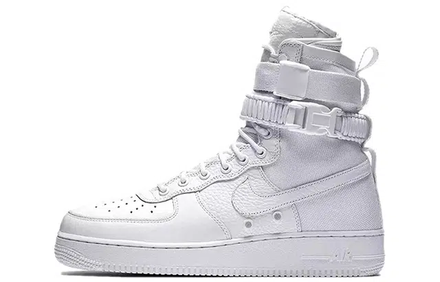 Nike Air Force 1 SF Triple White Complexcon