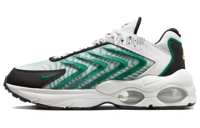 Nike Air Max TW