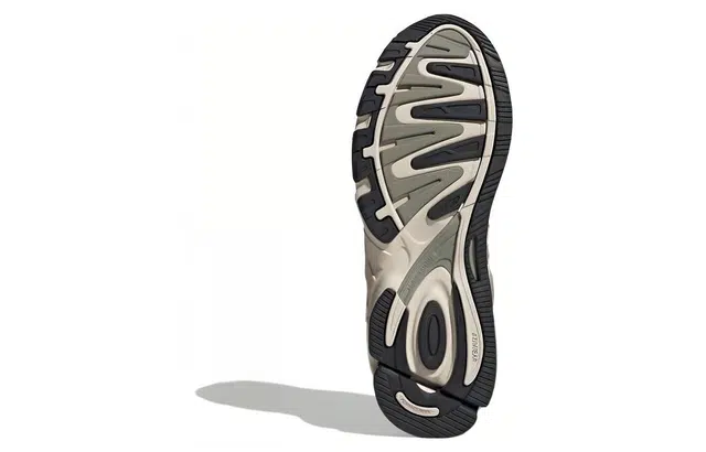 adidas originals Response CL SHOES