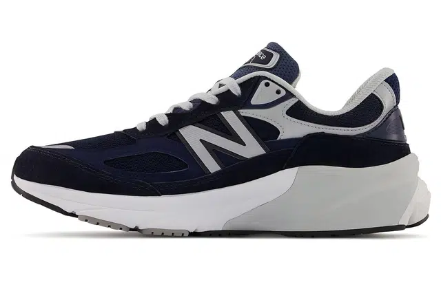 New Balance NB 990 V6