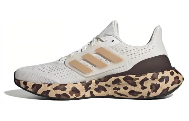 adidas Pureboost 23